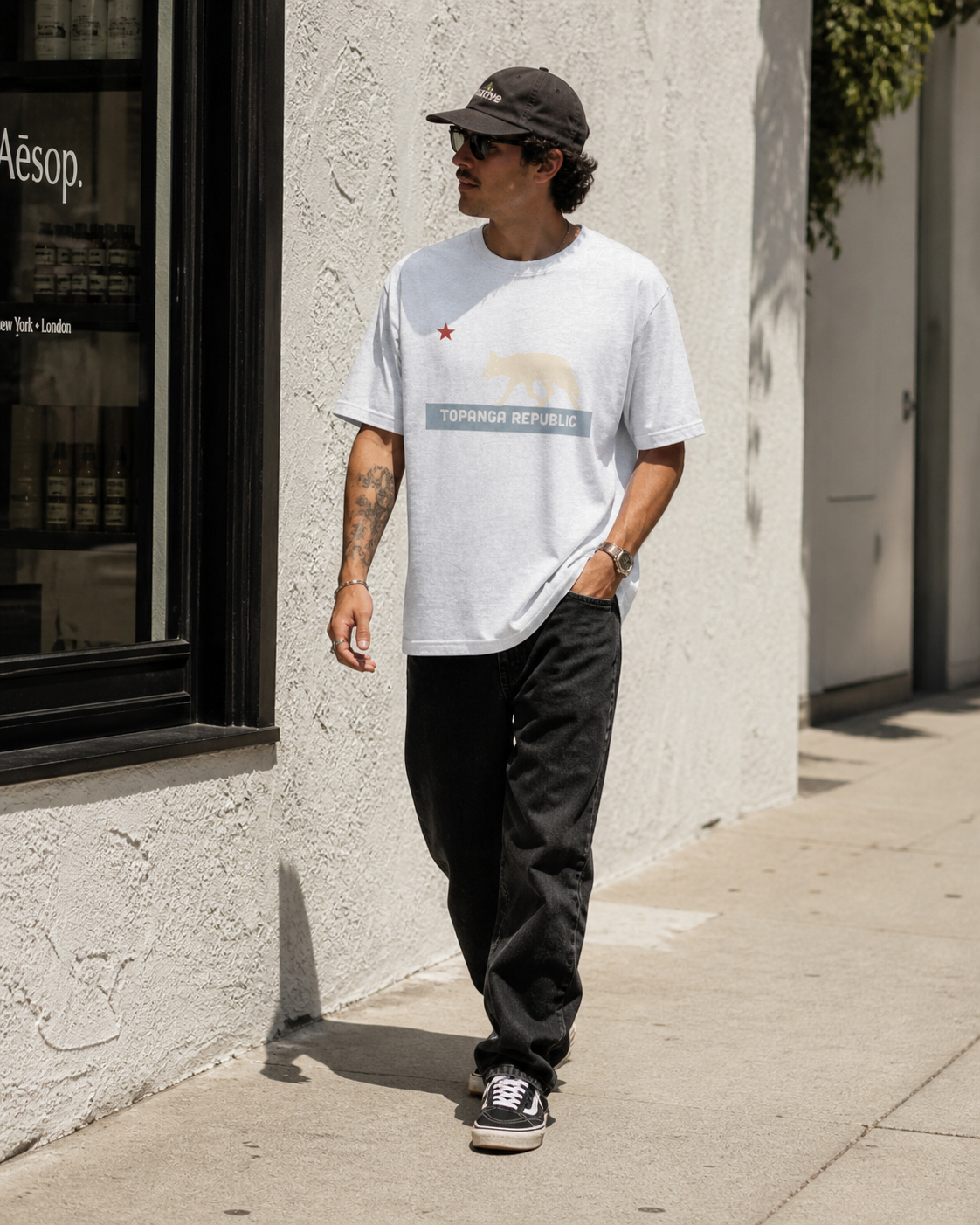'Fernwood Pacific' Tee