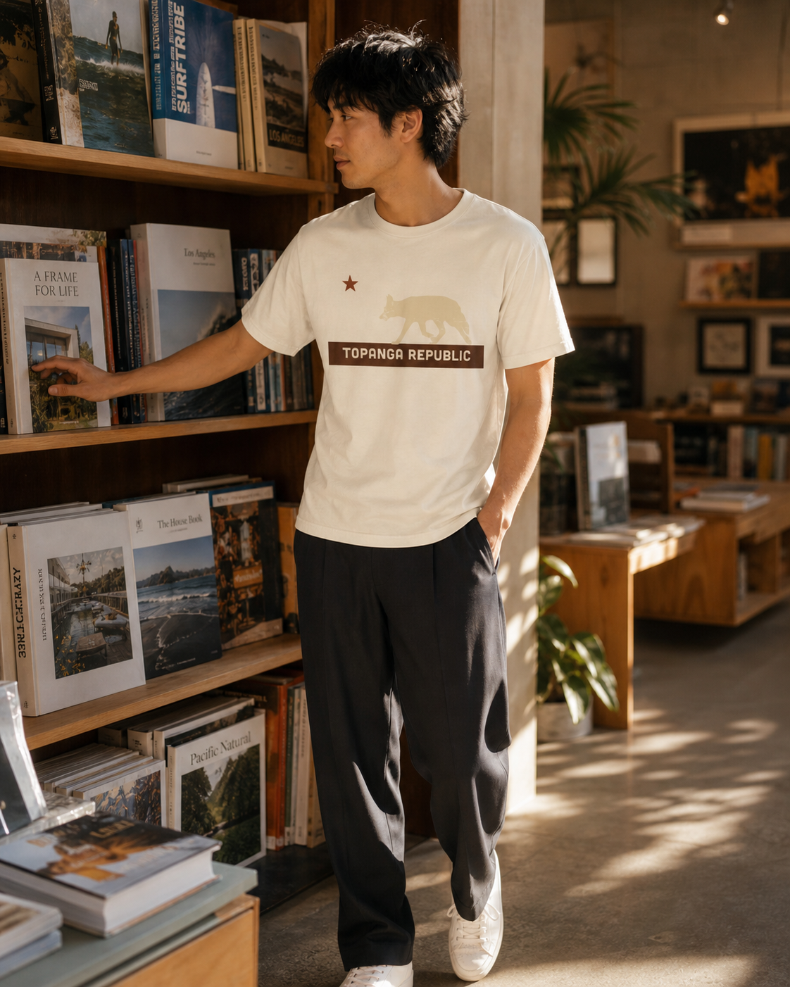 'Grand View' Tee